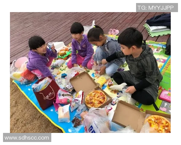 杰伦-布朗：科塔一直在练习挡拆 他在一边学习一边成长