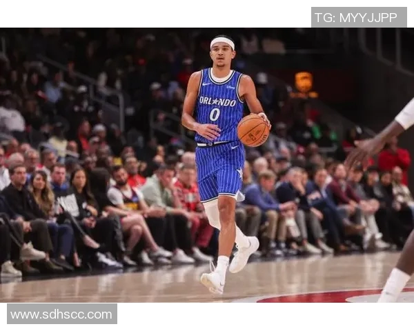 魔术官方:布莱克腰部拉伤,与森林狼的比赛不会回归